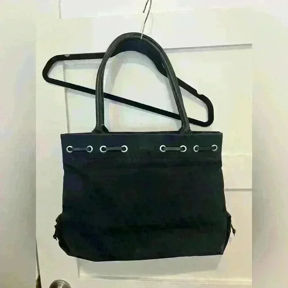 Dooney & Bourke canvas magnetic